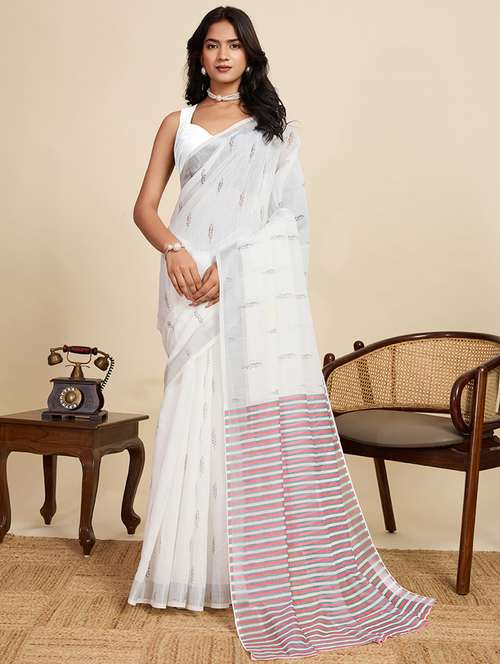 women printed casual wear saree with blouse - 22058799 - Standard Image - 0