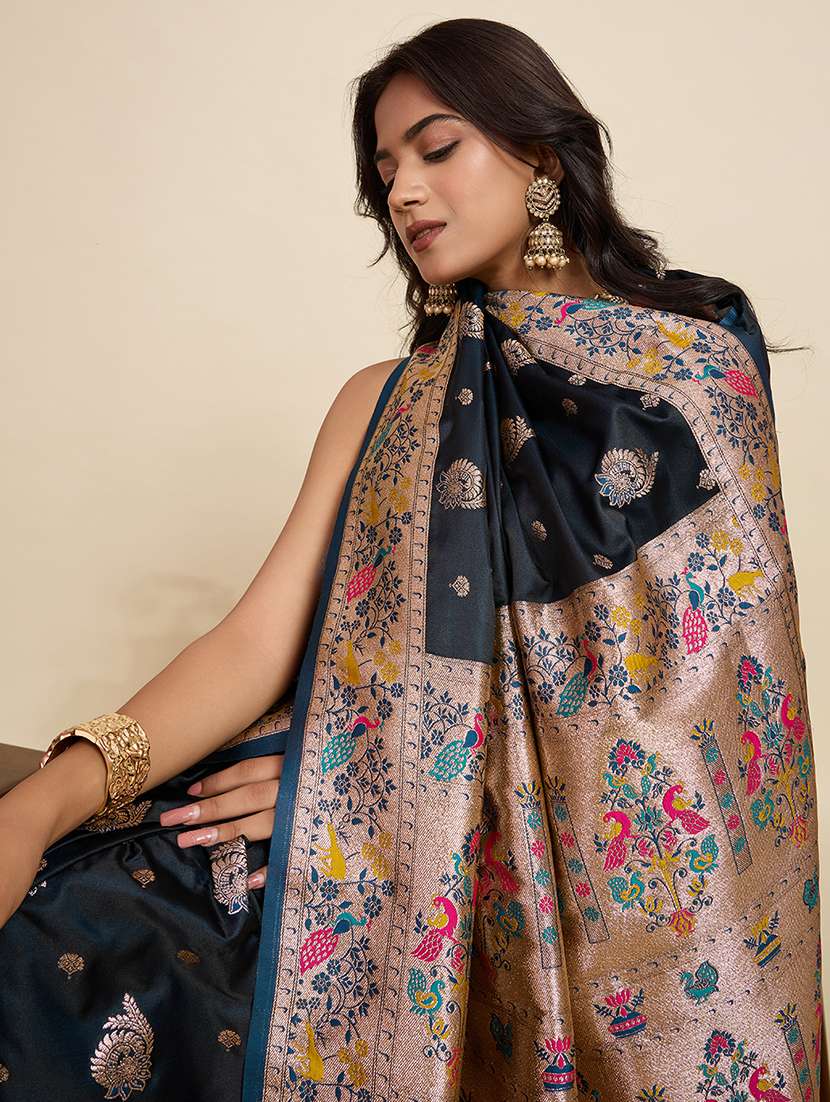 women self design banarasi saree with blouse - 22058801 -  Standard Image - 4