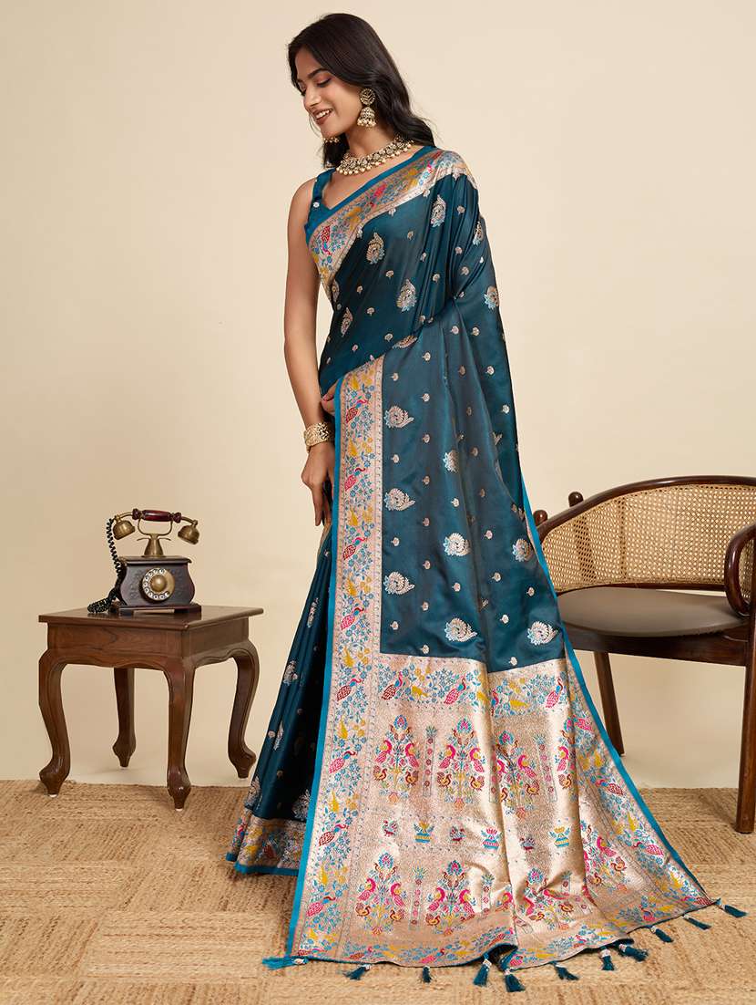 women self design banarasi saree with blouse - 22058802 -  Standard Image - 1