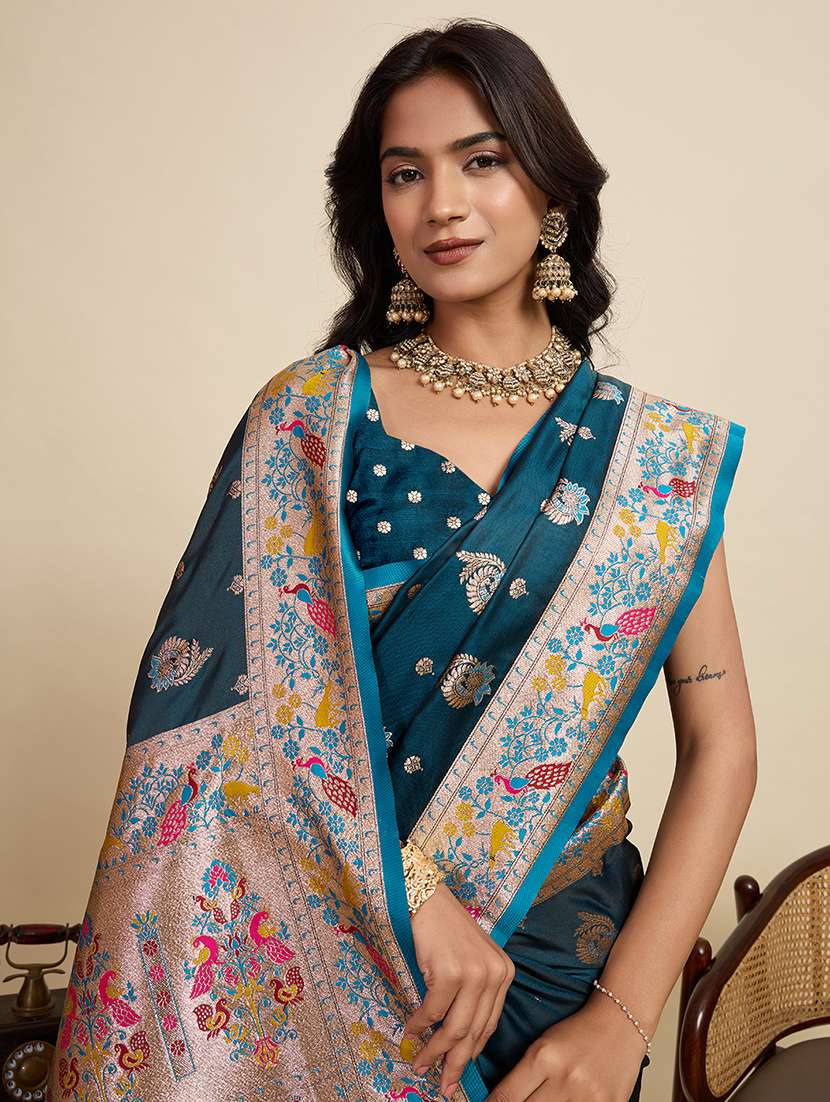 women self design banarasi saree with blouse - 22058802 -  Standard Image - 4