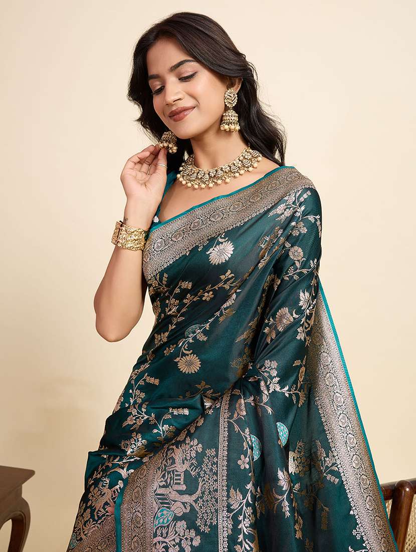 women self design banarasi saree with blouse - 22058808 - Standard Image - 4