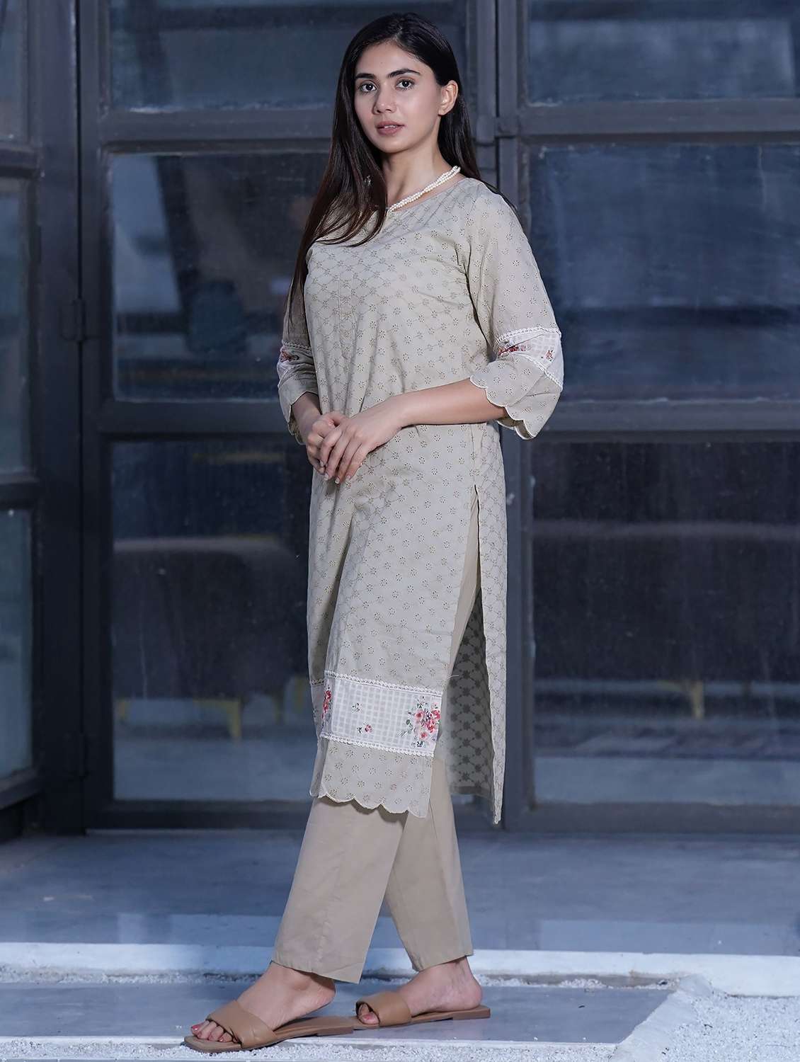 women three quarter sleeve kurta pant set - 22058817 - Standard Image - 1