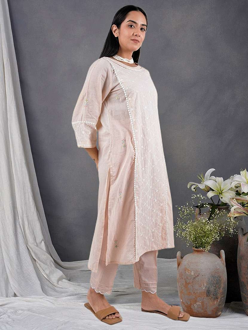 women three quarter sleeve kurta pant set - 22058922 - Standard Image - 1