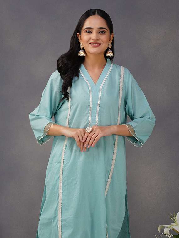 women three quarter sleeve kurta pant set - 22059006 -  Standard Image - 4