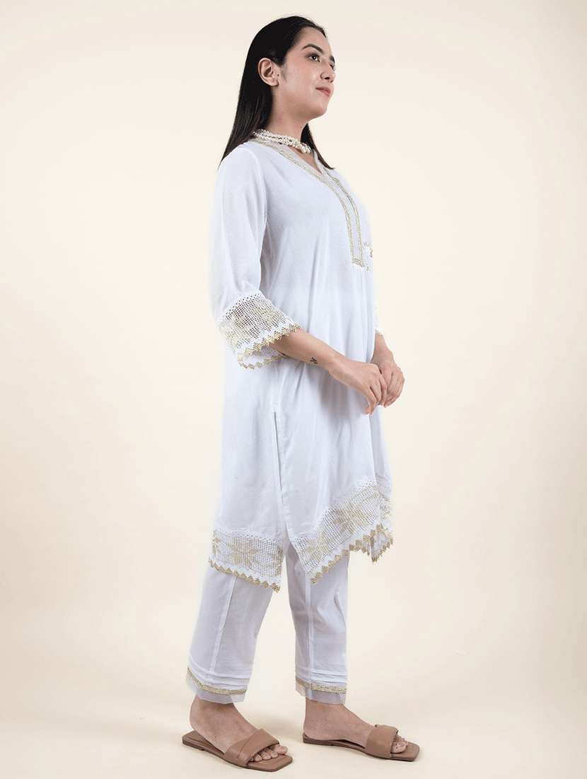 women three quarter sleeve kurta pant with dupatta set - 22059034 -  Standard Image - 1