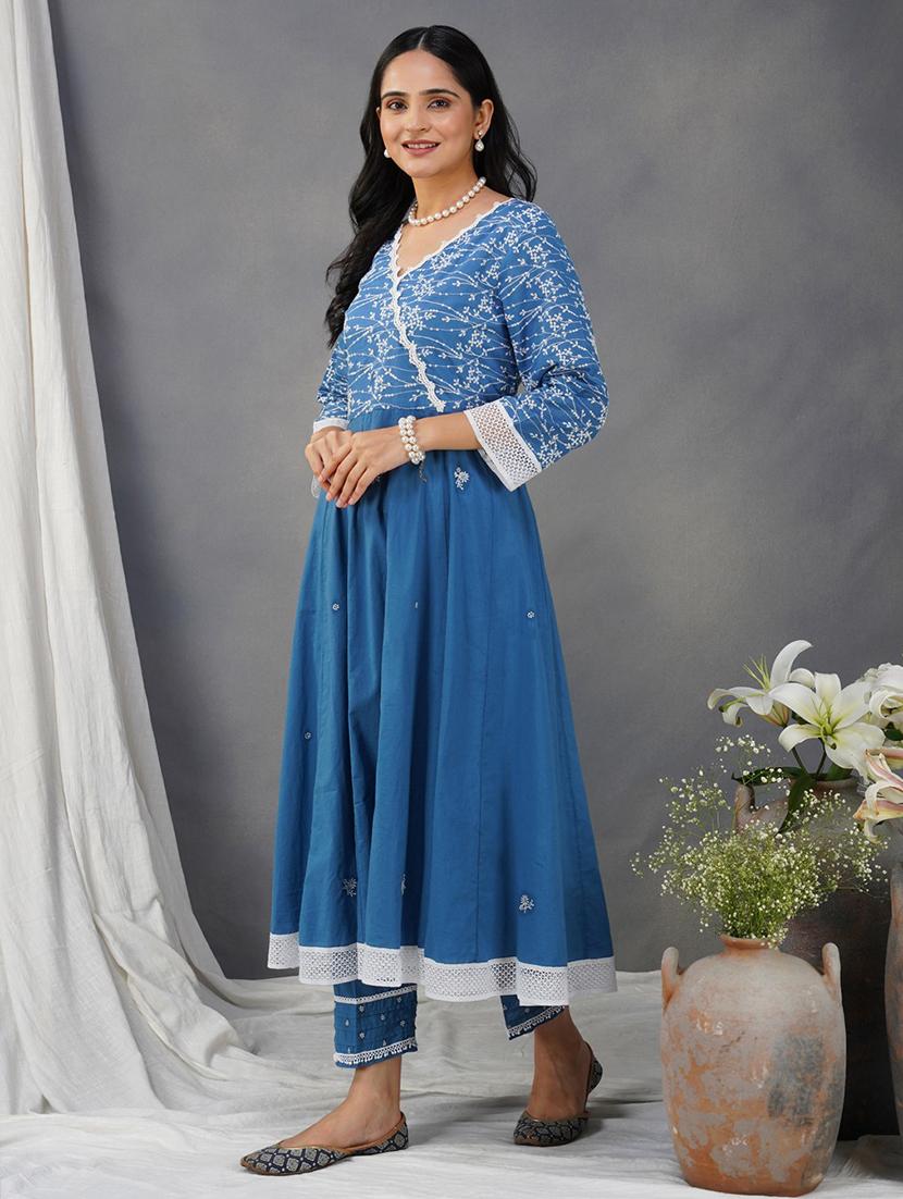 women three quarter sleeve kurta pant set - 22059062 - Standard Image - 1