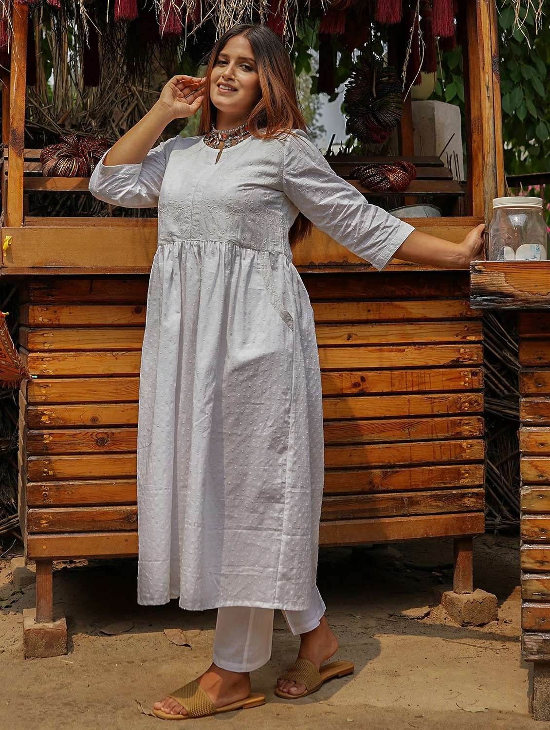 women self design three quarter sleeve kurta pant set - 22059160 -  Standard Image - 1