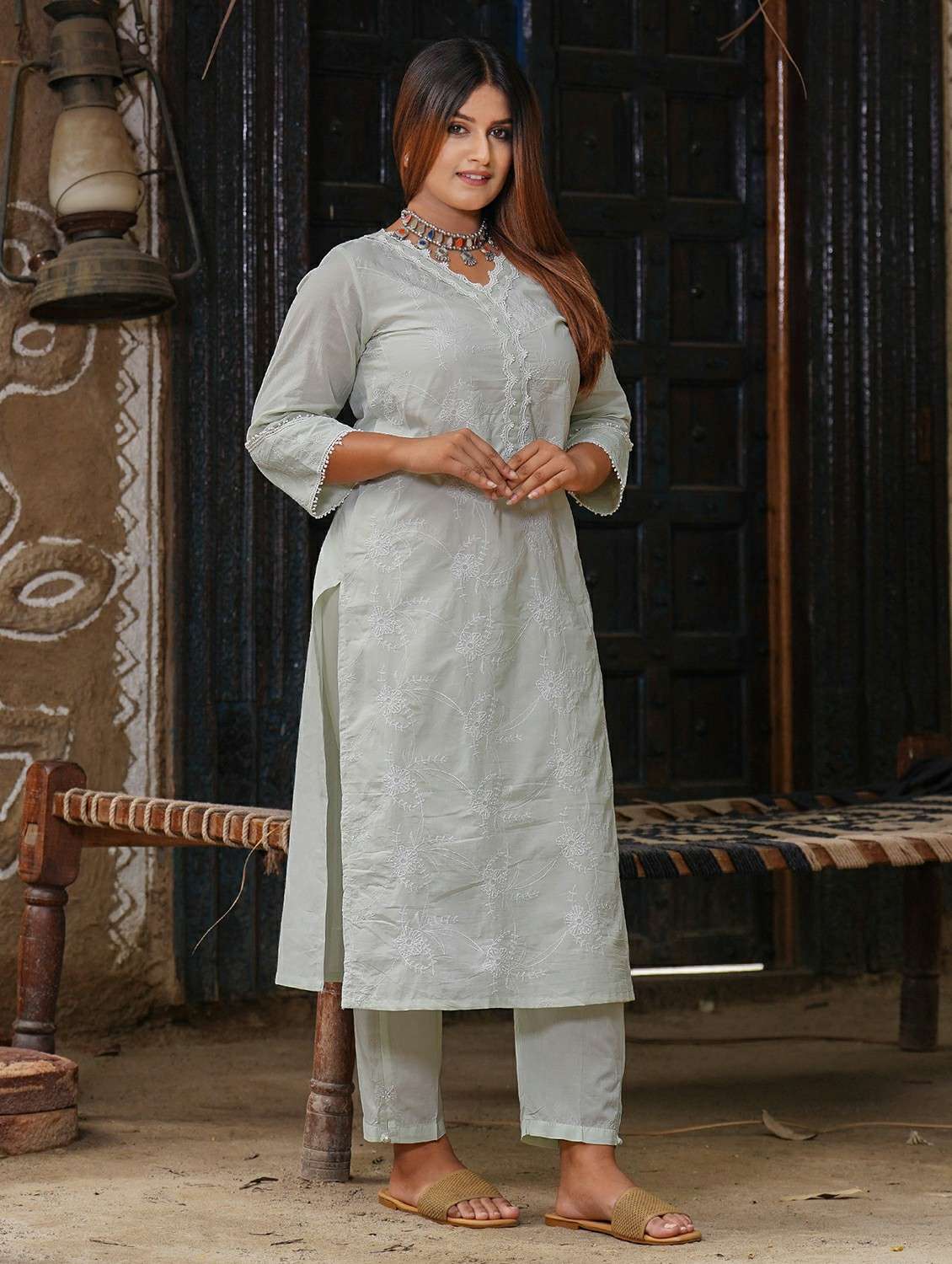 women three quarter sleeve kurta pant set - 22059188 -  Standard Image - 4