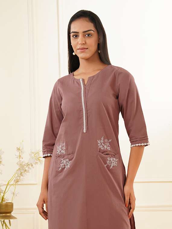 women three quarter sleeve kurta pant set - 22059227 -  Standard Image - 4