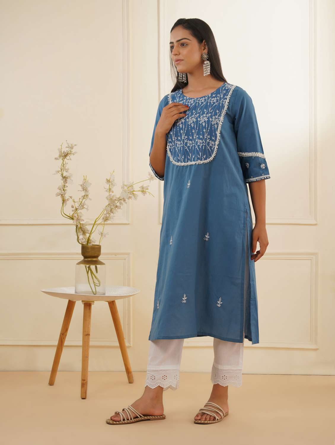 women three quarter sleeve kurta pant set - 22059231 -  Standard Image - 1