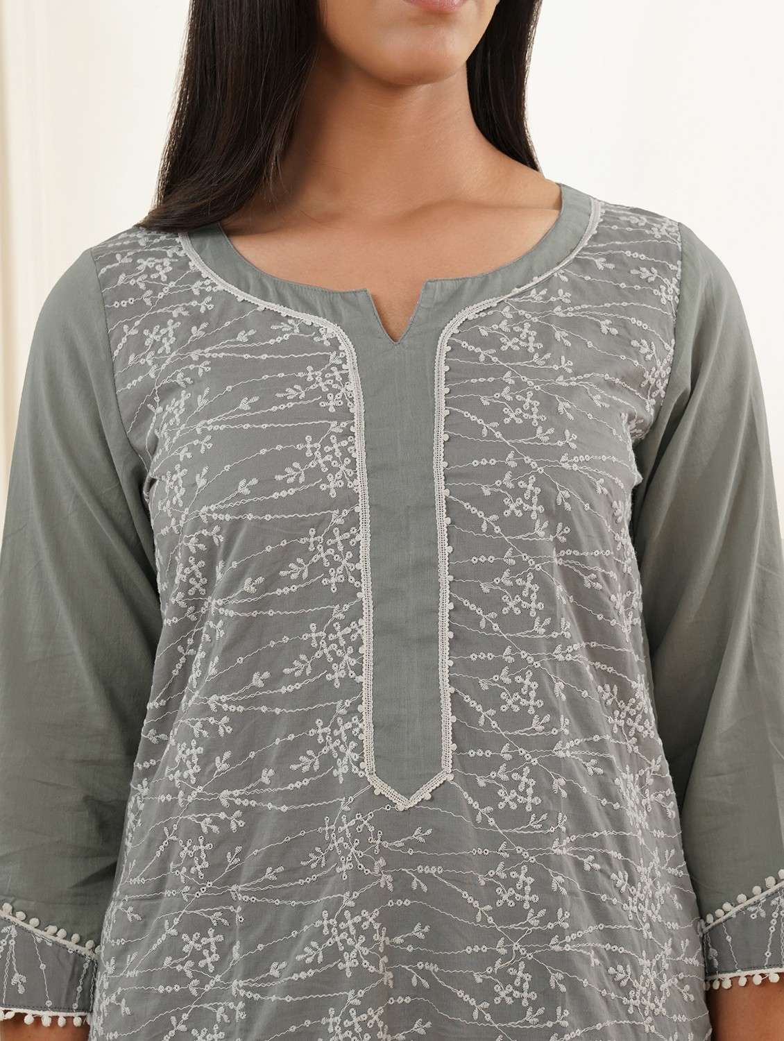 women three quarter sleeve kurta pant set - 22059242 -  Standard Image - 4