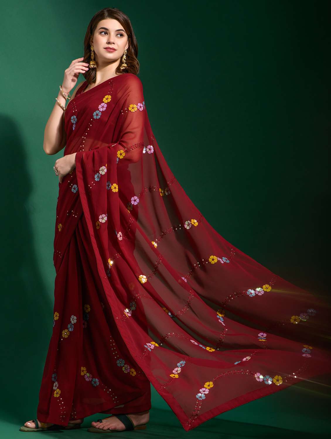women solid with work embroidered saree with blouse - 22059289 -  Standard Image - 1