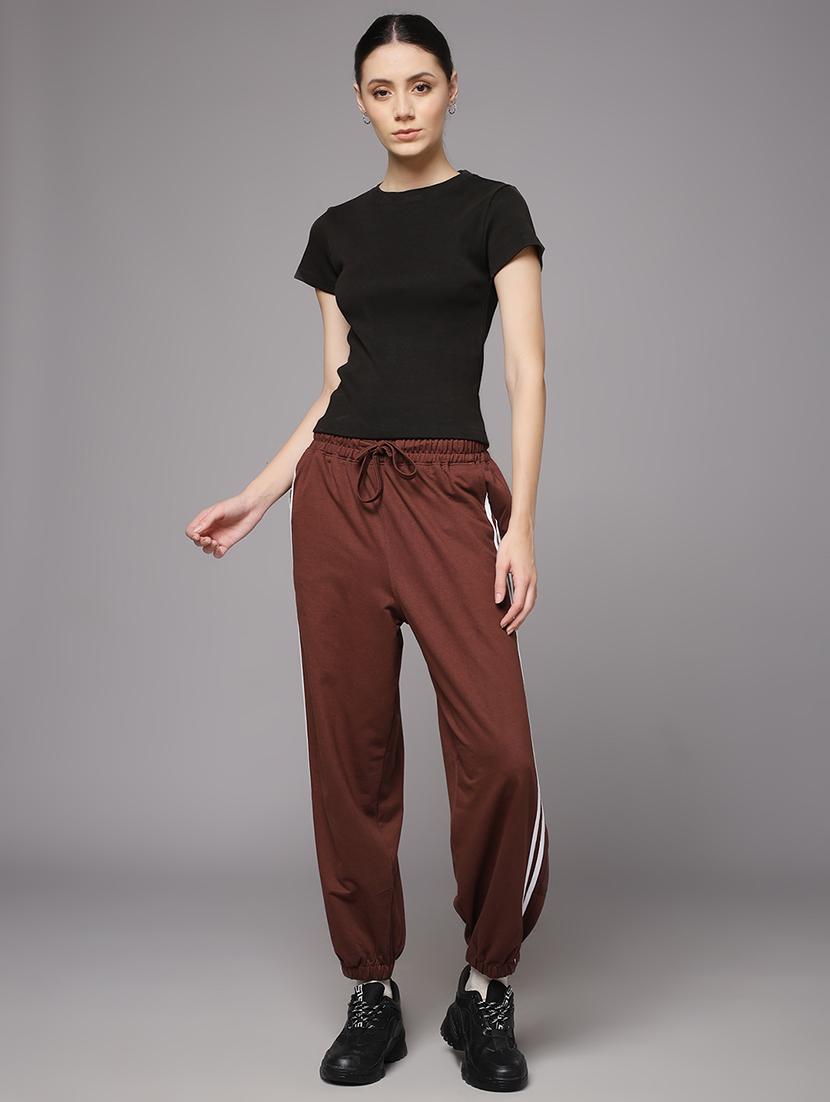 women solid round neck slim fit t-shirt - 22060153 - Standard Image - 4