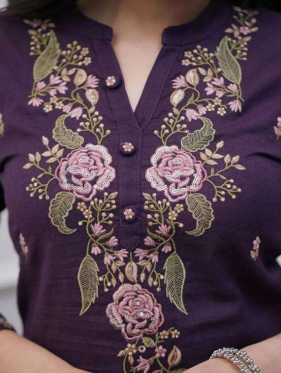 women three quarter sleeve kurta pant with dupatta set - 22060163 -  Standard Image - 1