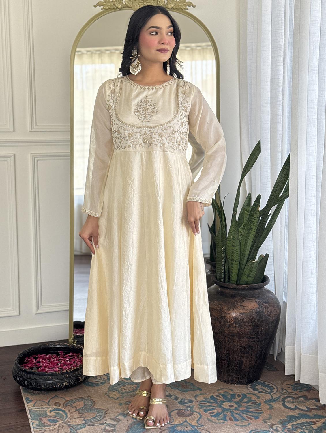 women embroidered long sleeve kurta pant with dupatta set - 22060164 - Standard Image - 1