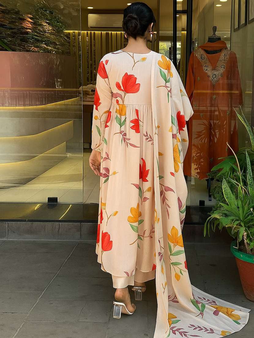 women floral long sleeve kurta pant with dupatta set - 22060174 -  Standard Image - 1