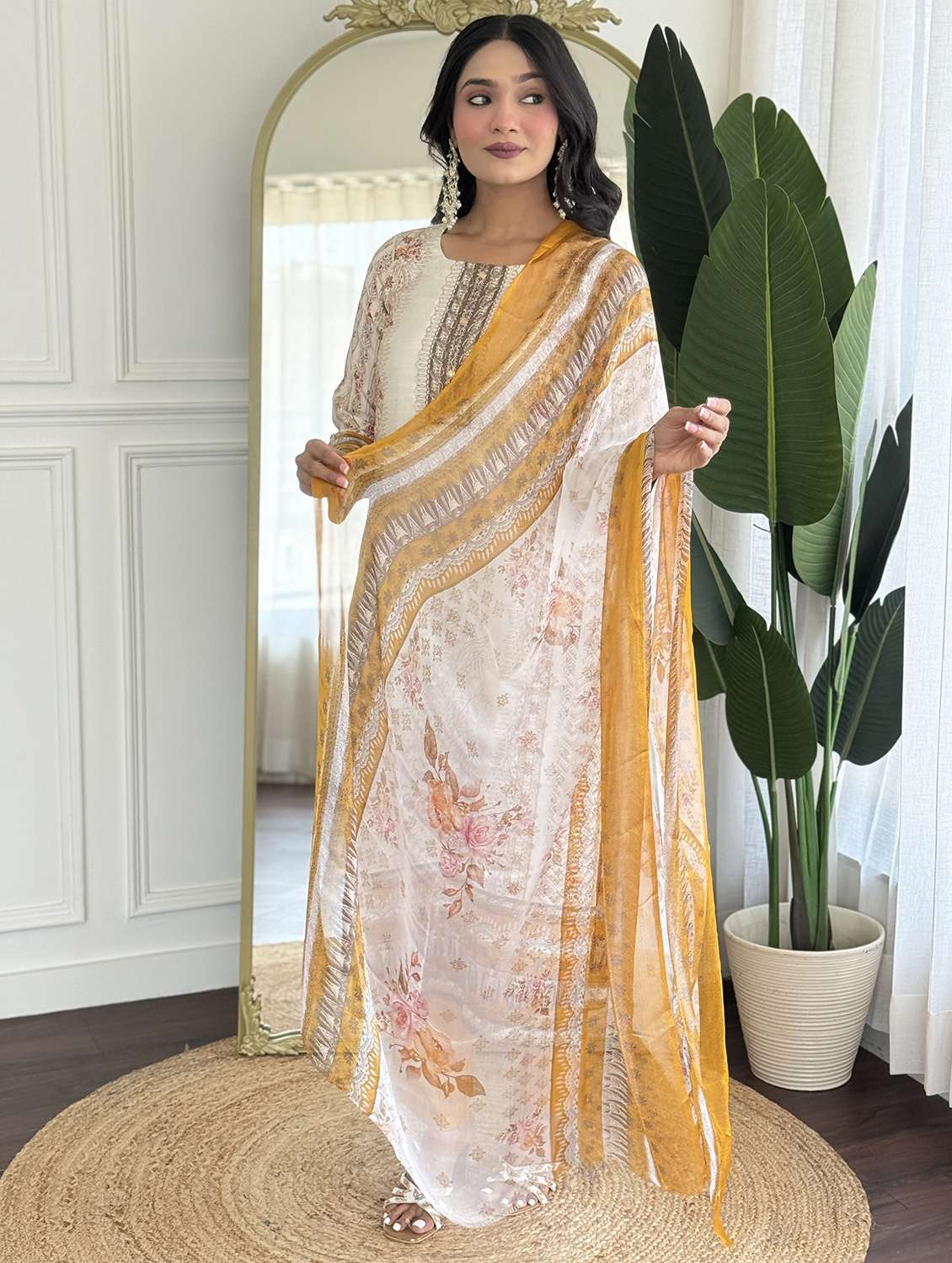 women three quarter sleeve kurta pant with dupatta set - 22060182 -  Standard Image - 1