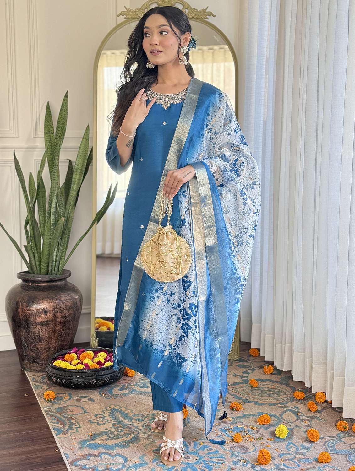 women three quarter sleeve kurta pant with dupatta set - 22060184 -  Standard Image - 1