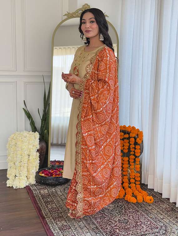 women three quarter sleeve kurta pant with dupatta set - 22060197 -  Standard Image - 1