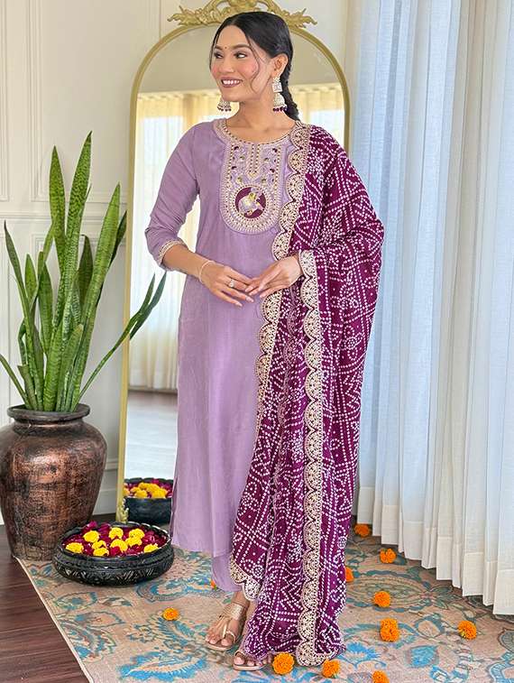 women three quarter sleeve kurta pant with dupatta set - 22060198 -  Standard Image - 1