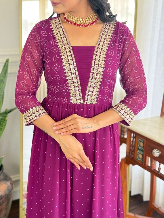 women three quarter sleeve kurta pant with dupatta set - 22060217 - Standard Image - 4