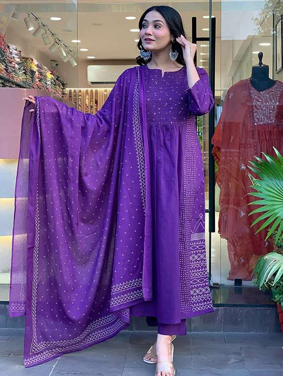 women three quarter sleeve kurta pant with dupatta set - 22060225 -  Standard Image - 1