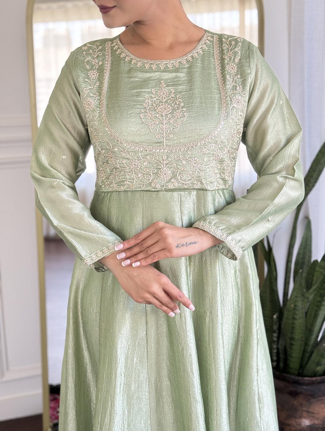 women embroidered long sleeve kurta pant with dupatta set - 22060232 - Standard Image - 4