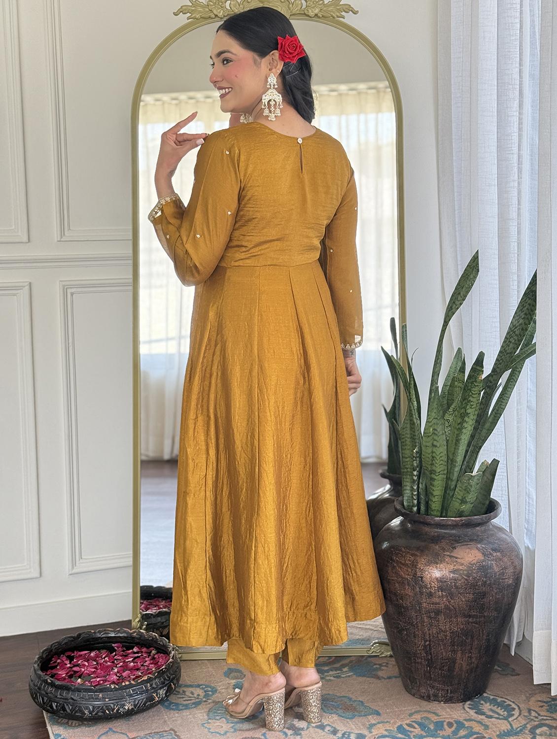 women embroidered long sleeve kurta pant with dupatta set - 22060234 - Standard Image - 1