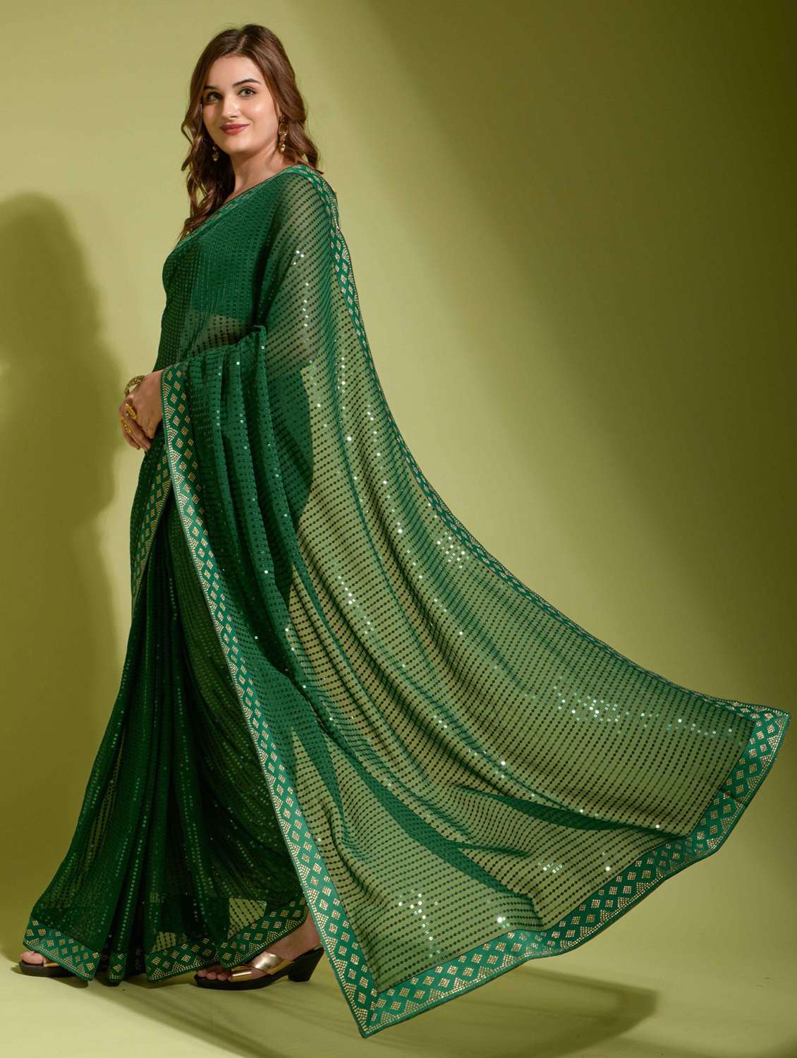 women solid with work embellished saree with blouse - 22060251 -  Standard Image - 1