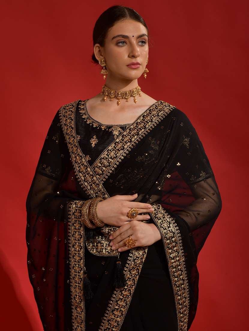 women solid with work embellished saree with blouse - 22060530 - Standard Image - 4