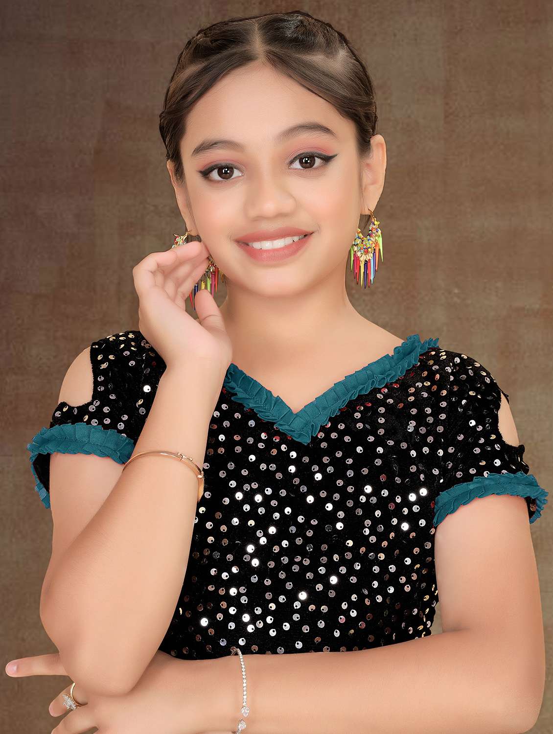 girls embellished ready to wear ruffle saree - 22060610 - Standard Image - 1