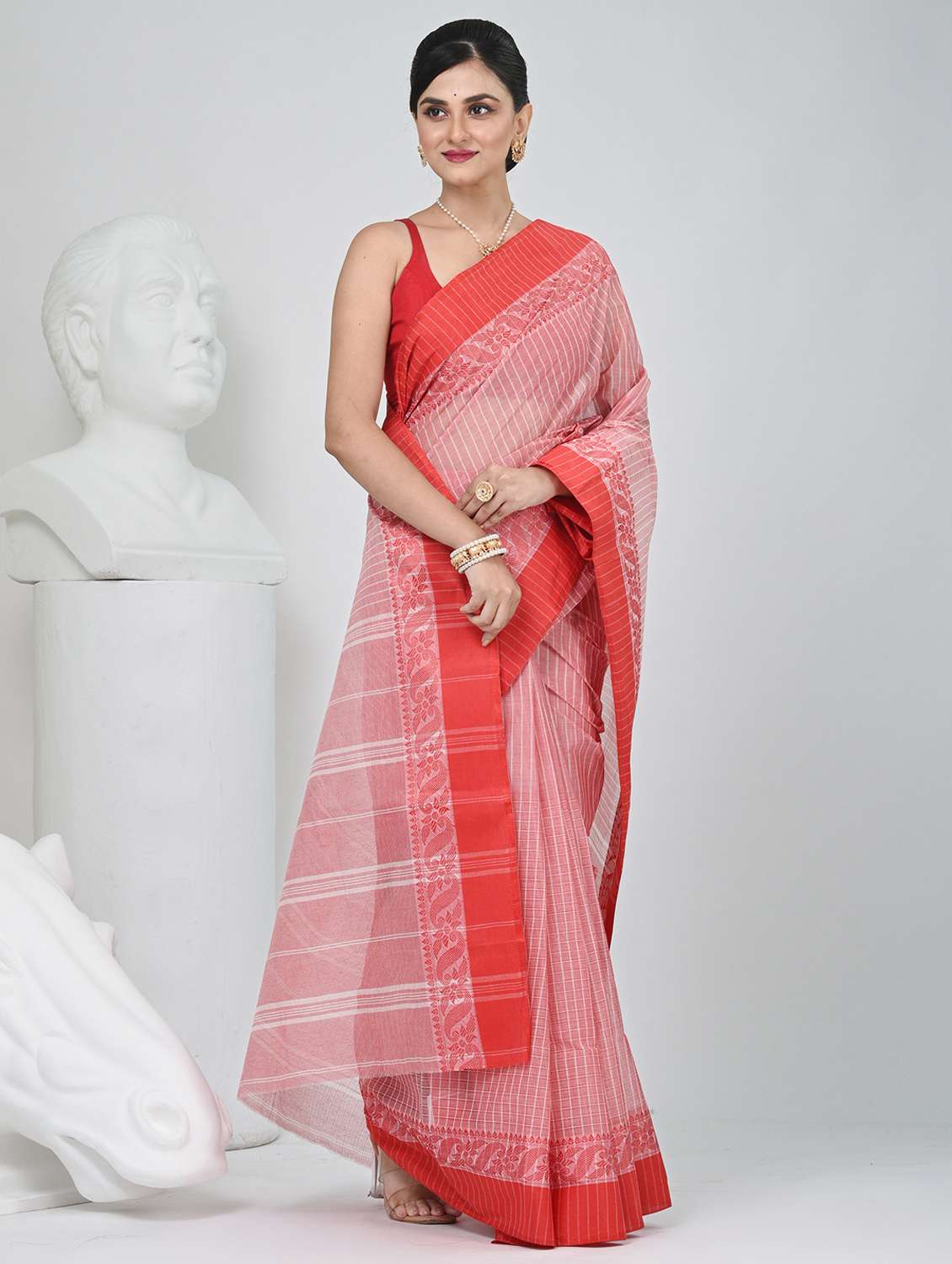 women striped tant saree - 22060664 - Standard Image - 1