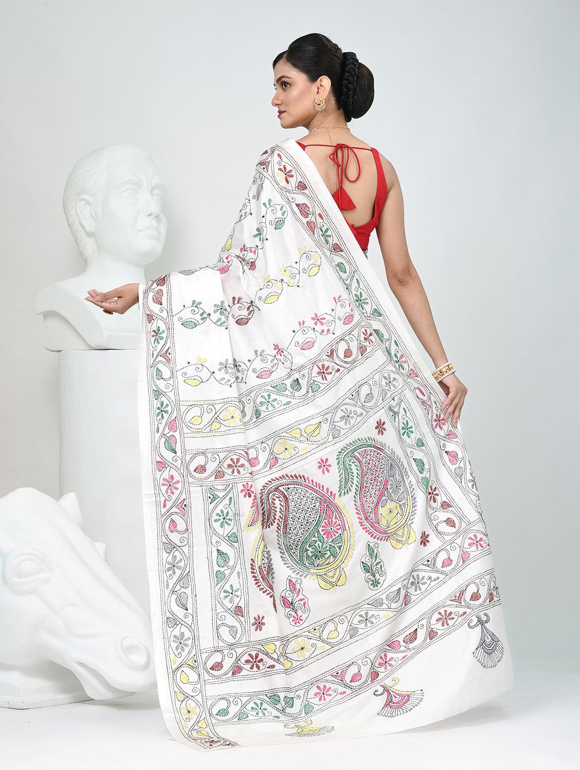 women solid with work handloom saree with blouse - 22060748 - Standard Image - 4