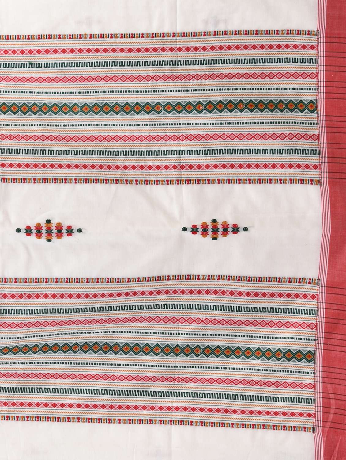 women self design handloom saree with blouse - 22060782 - Standard Image - 6