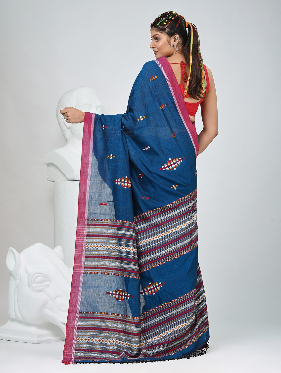 women self design handloom saree with blouse - 22060783 - Standard Image - 4