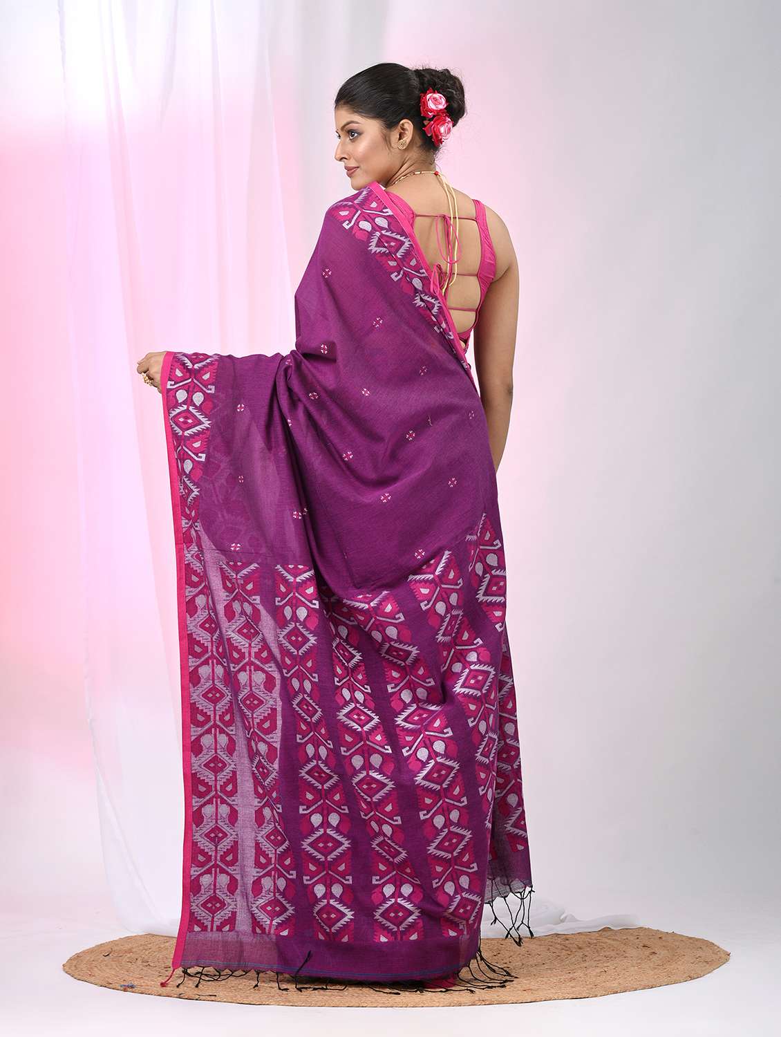 women self design handloom saree with blouse - 22060817 -  Standard Image - 4