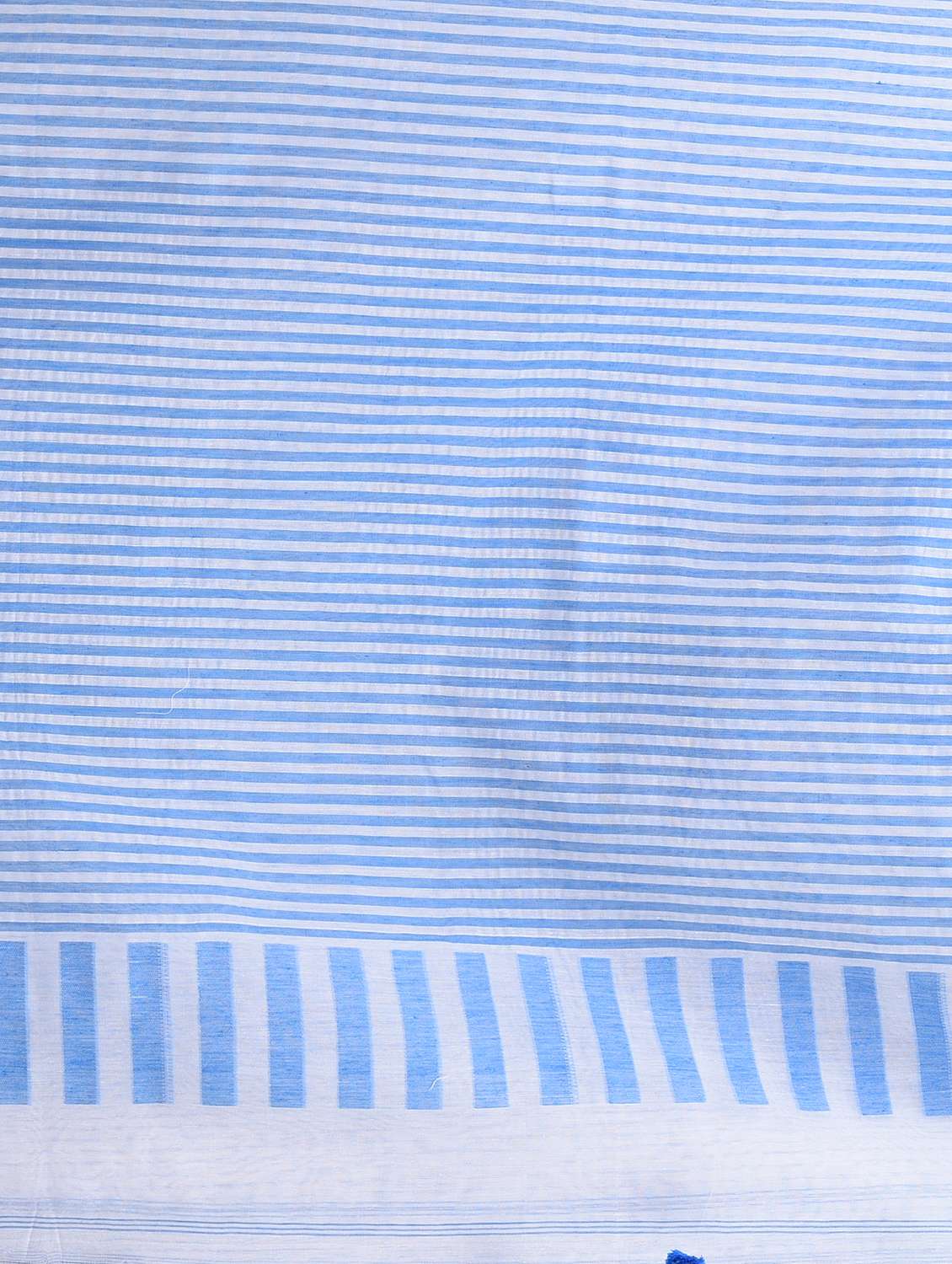 women striped handloom saree with blouse - 22060818 -  Standard Image - 6