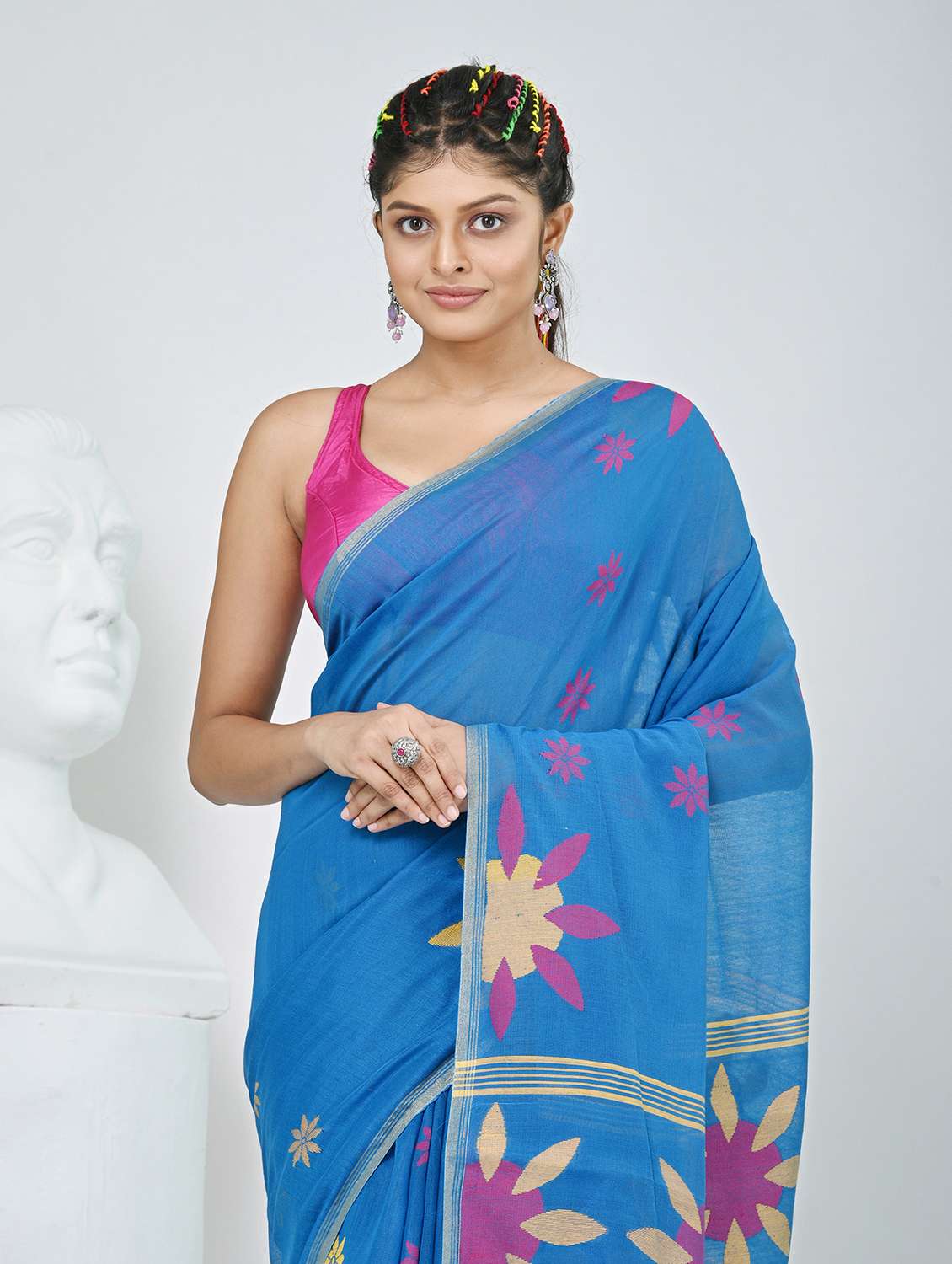 women self design handloom saree with blouse - 22060828 -  Standard Image - 1