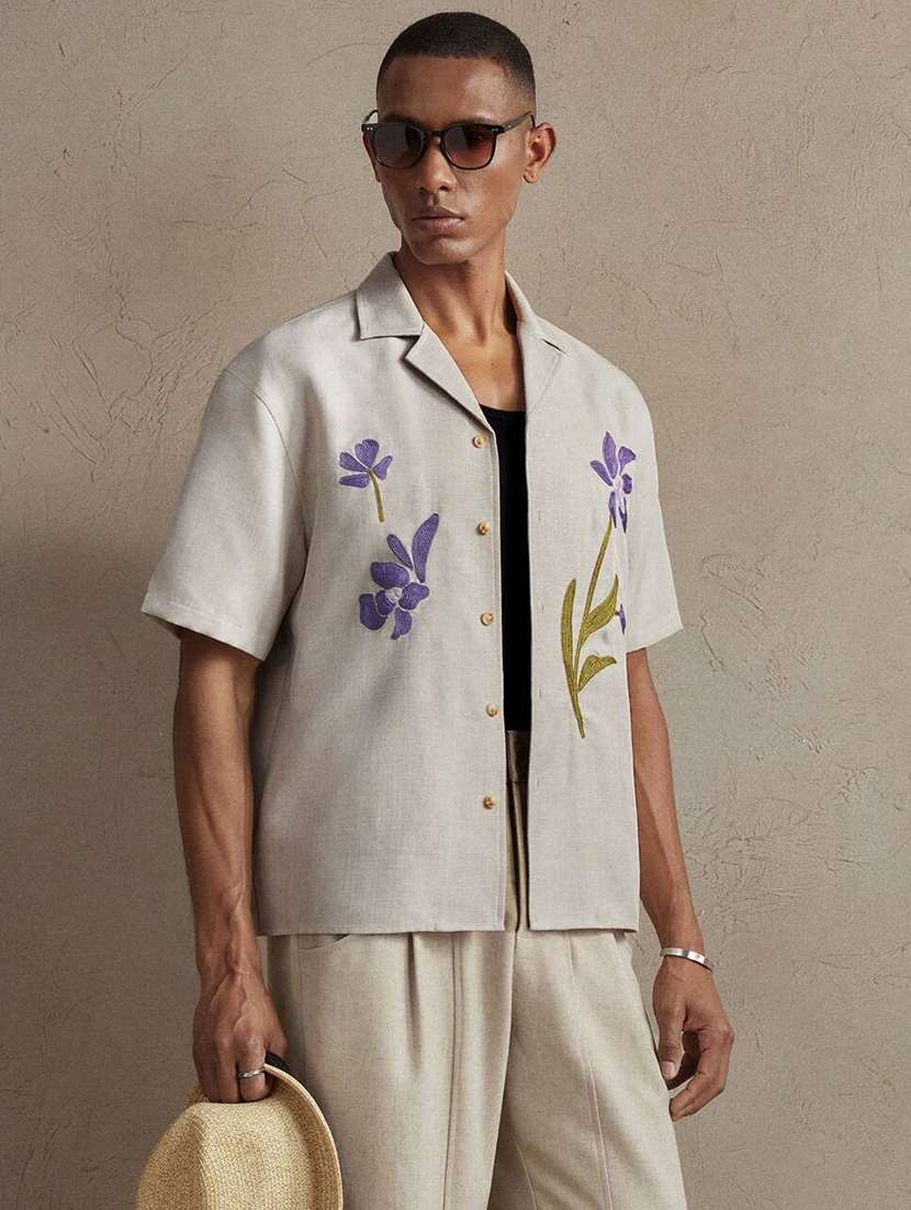 men embroidered short sleeve loose fit shirt - 22061253 -  Standard Image - 1