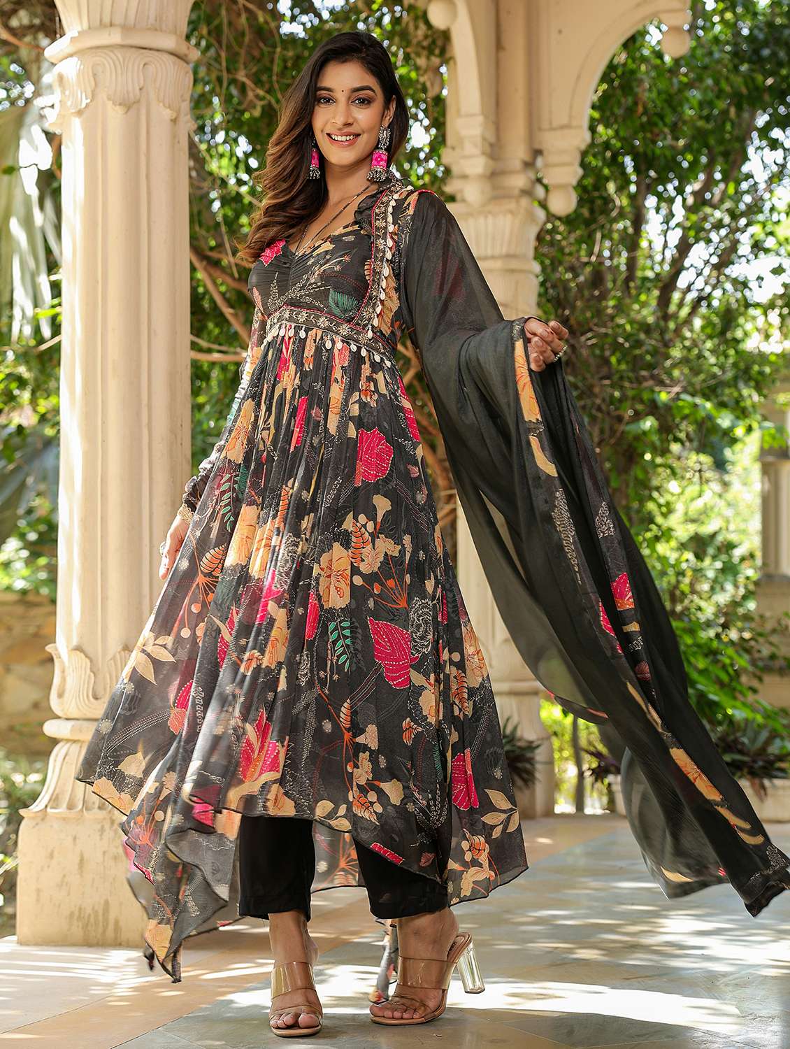 women floral long sleeve kurta pant with dupatta set - 22061489 -  Standard Image - 1