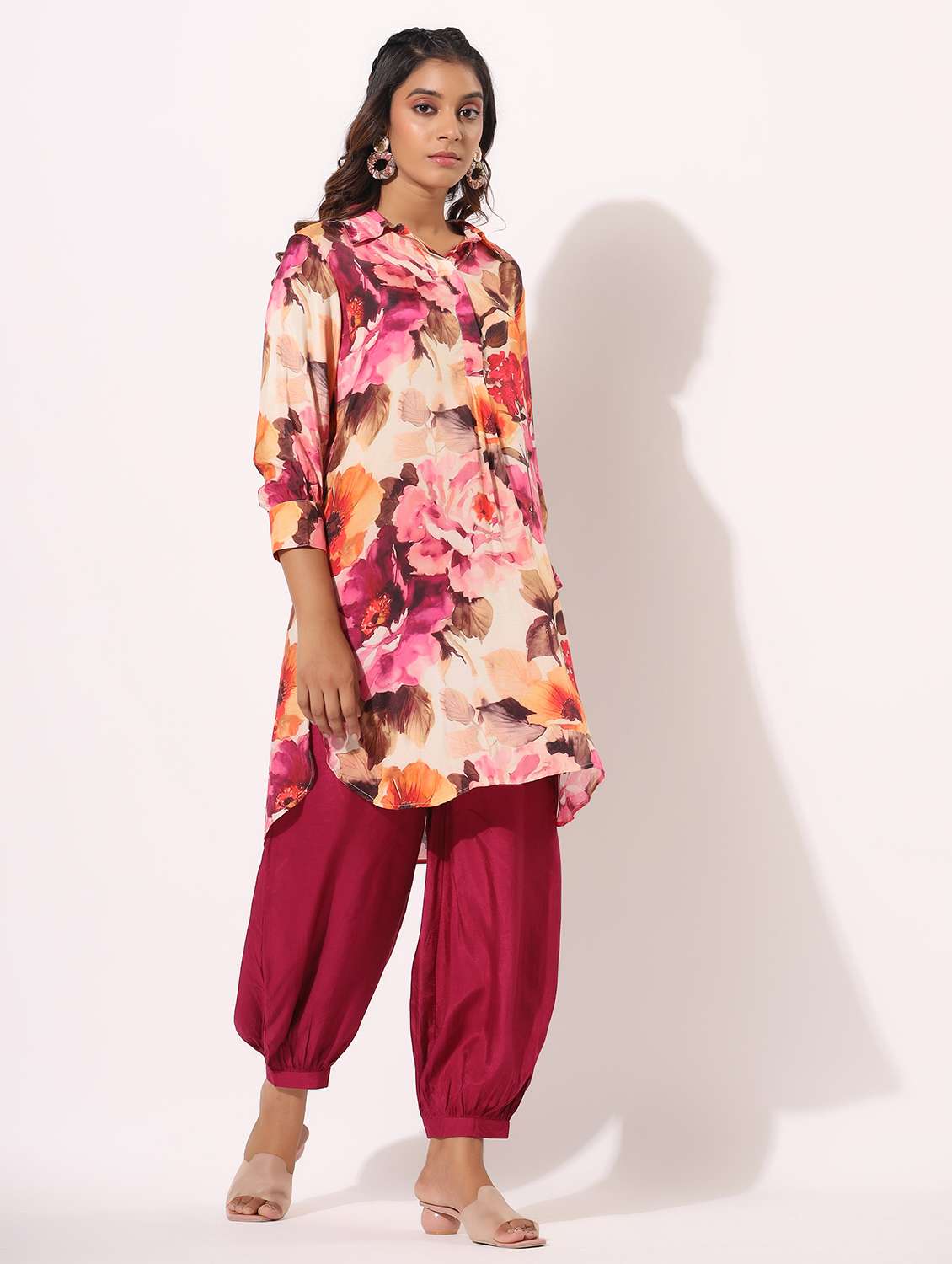 women floral printed three quarter sleeve kurta salwar set - 22061510 - Standard Image - 4