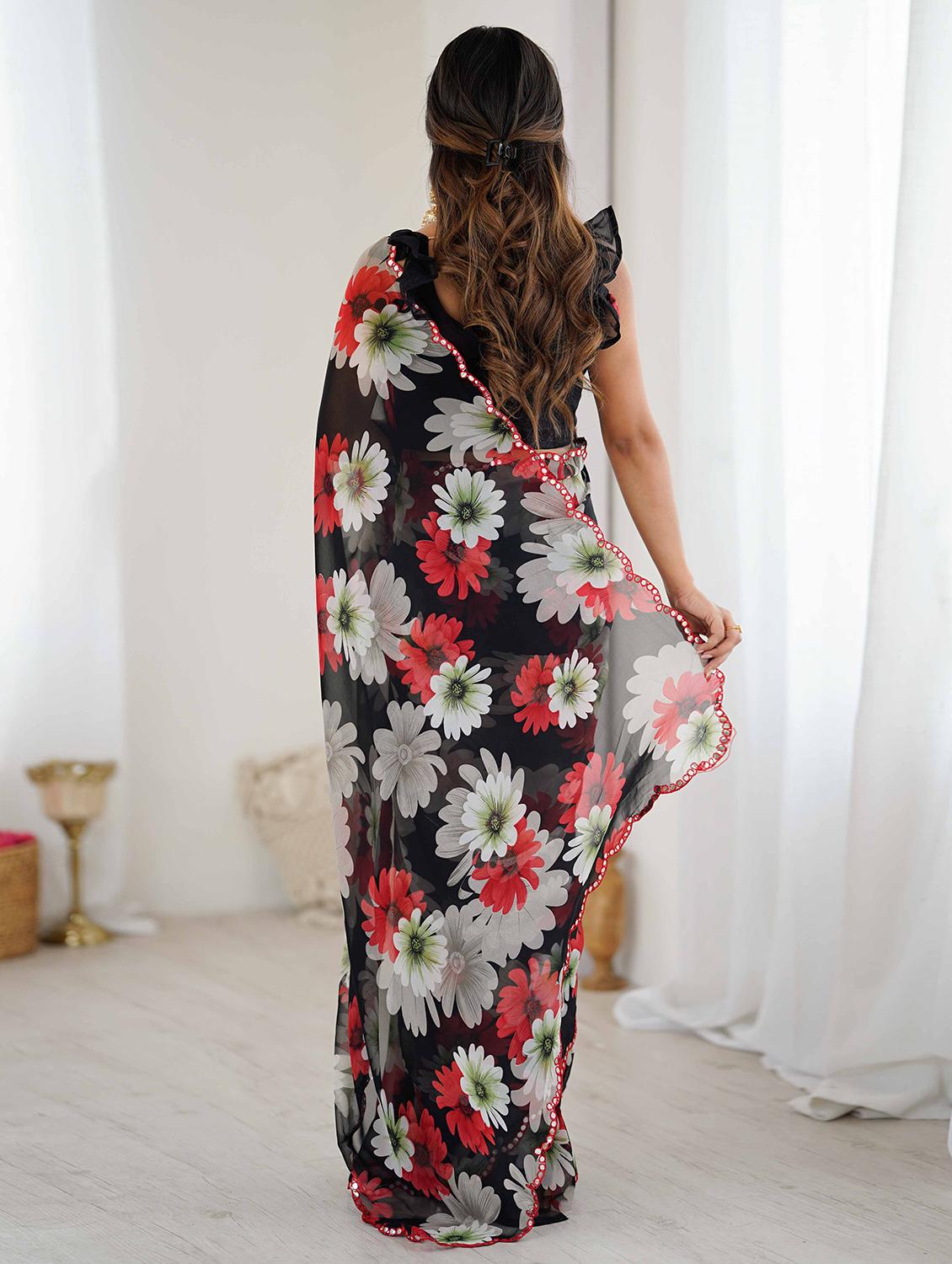 women floral printed saree with blouse - 22061554 - Standard Image - 1