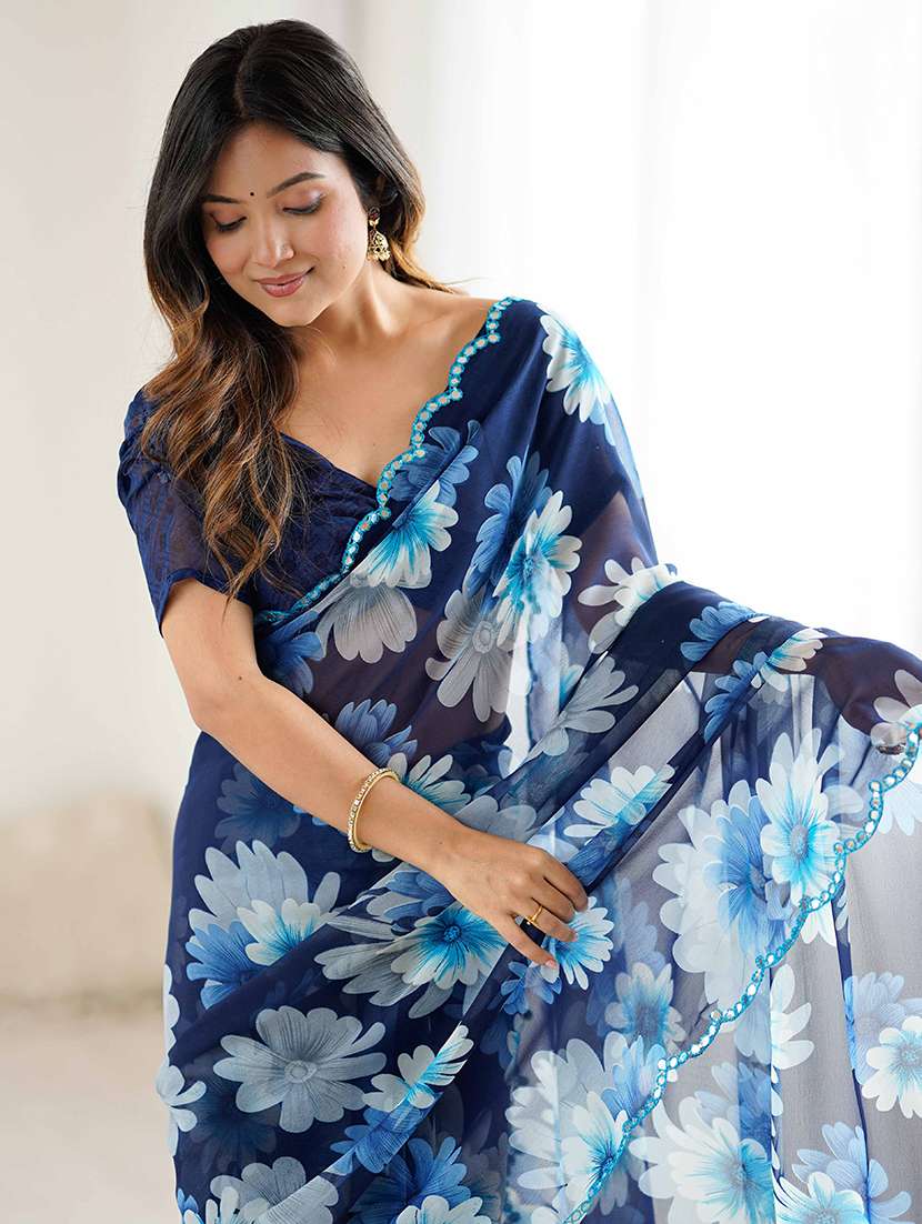 women floral printed saree with blouse - 22061555 -  Standard Image - 4