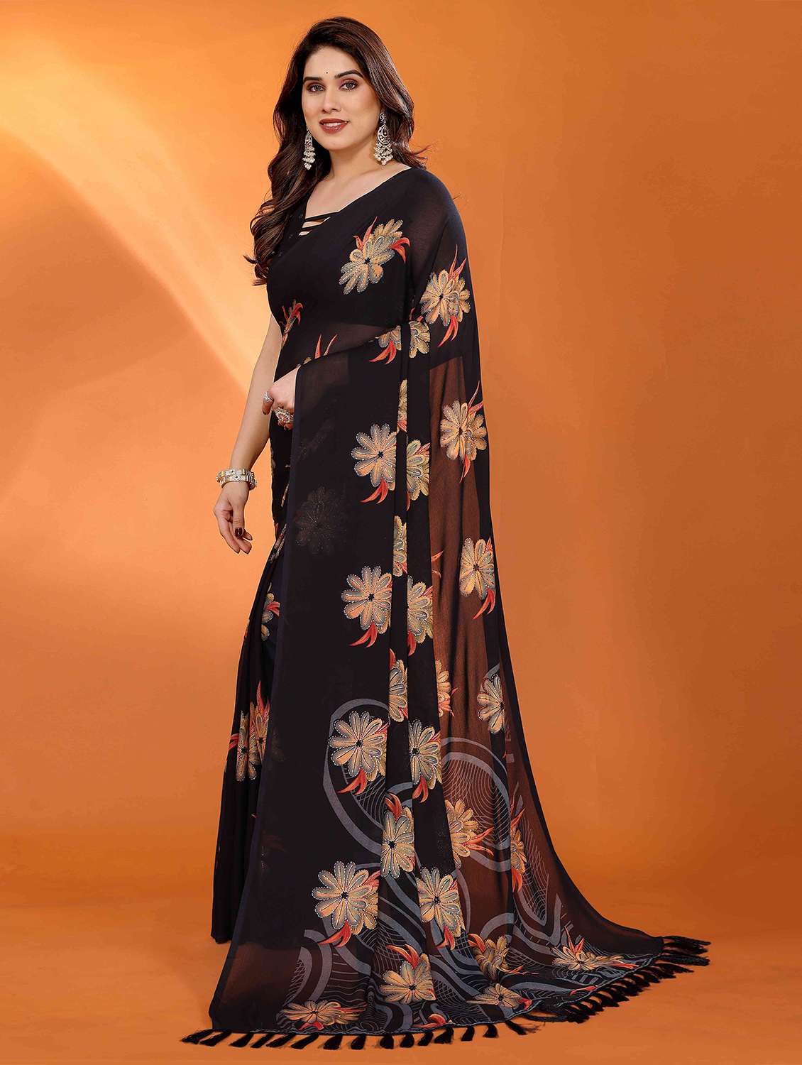 women floral printed saree with blouse - 22061563 -  Standard Image - 1