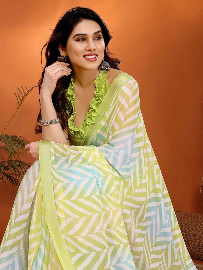 women printed casual wear saree with blouse - 22061636 -  Standard Image - 4