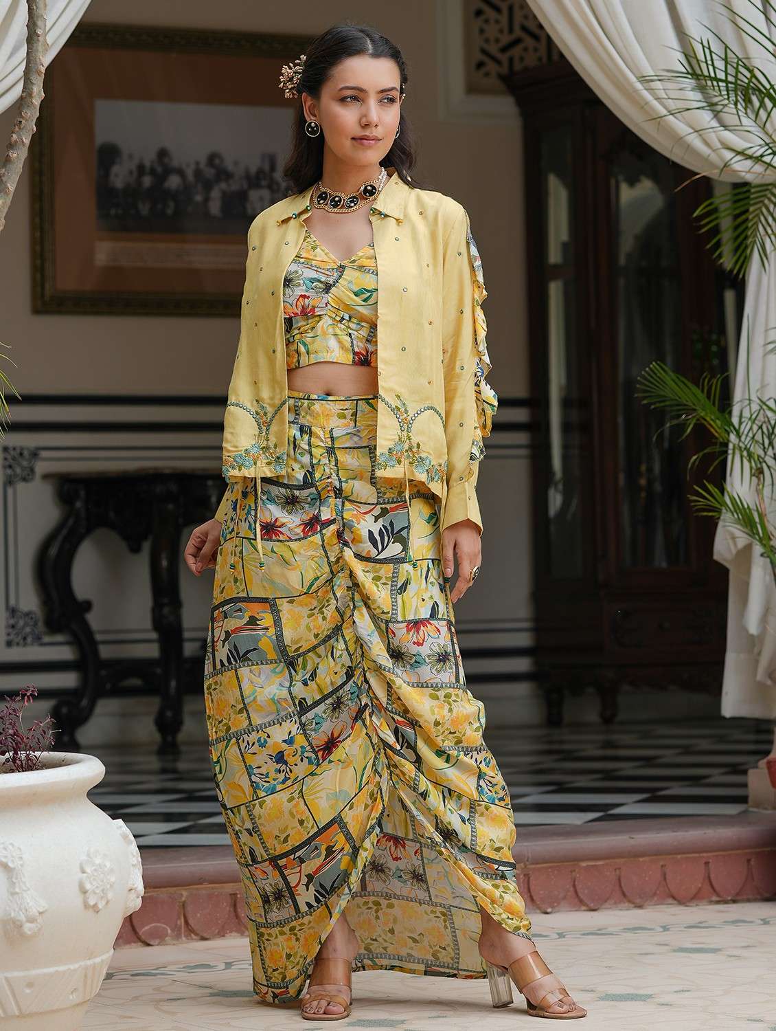 women yellow printed v neck fusion set