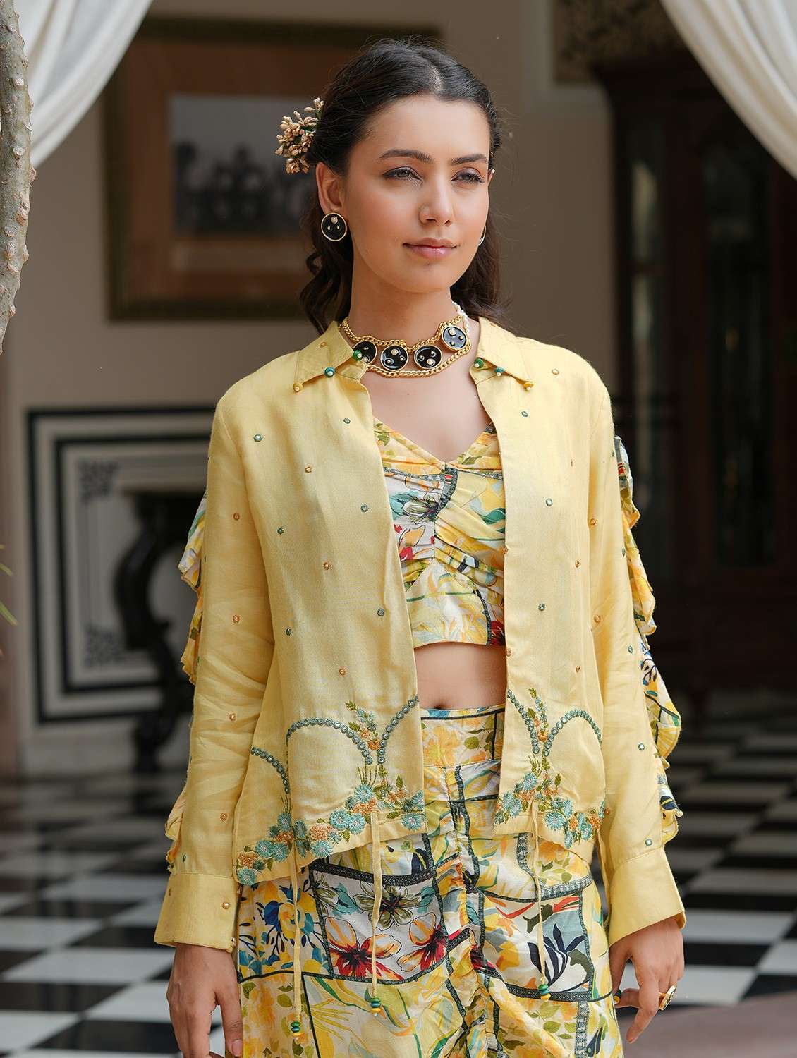 women yellow printed v neck fusion set - 22061794 -  Standard Image - 1