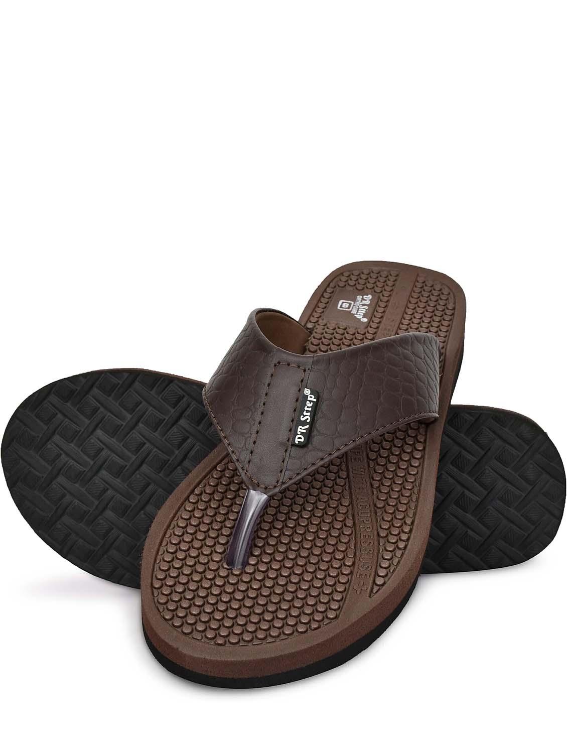 men brown solid slipper - 22061798 - Standard Image - 4