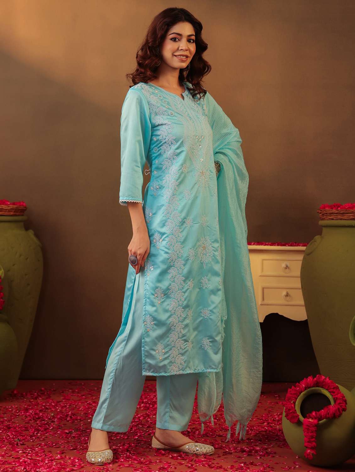 women three quarter sleeve kurta pant with dupatta set - 22062039 - Standard Image - 4