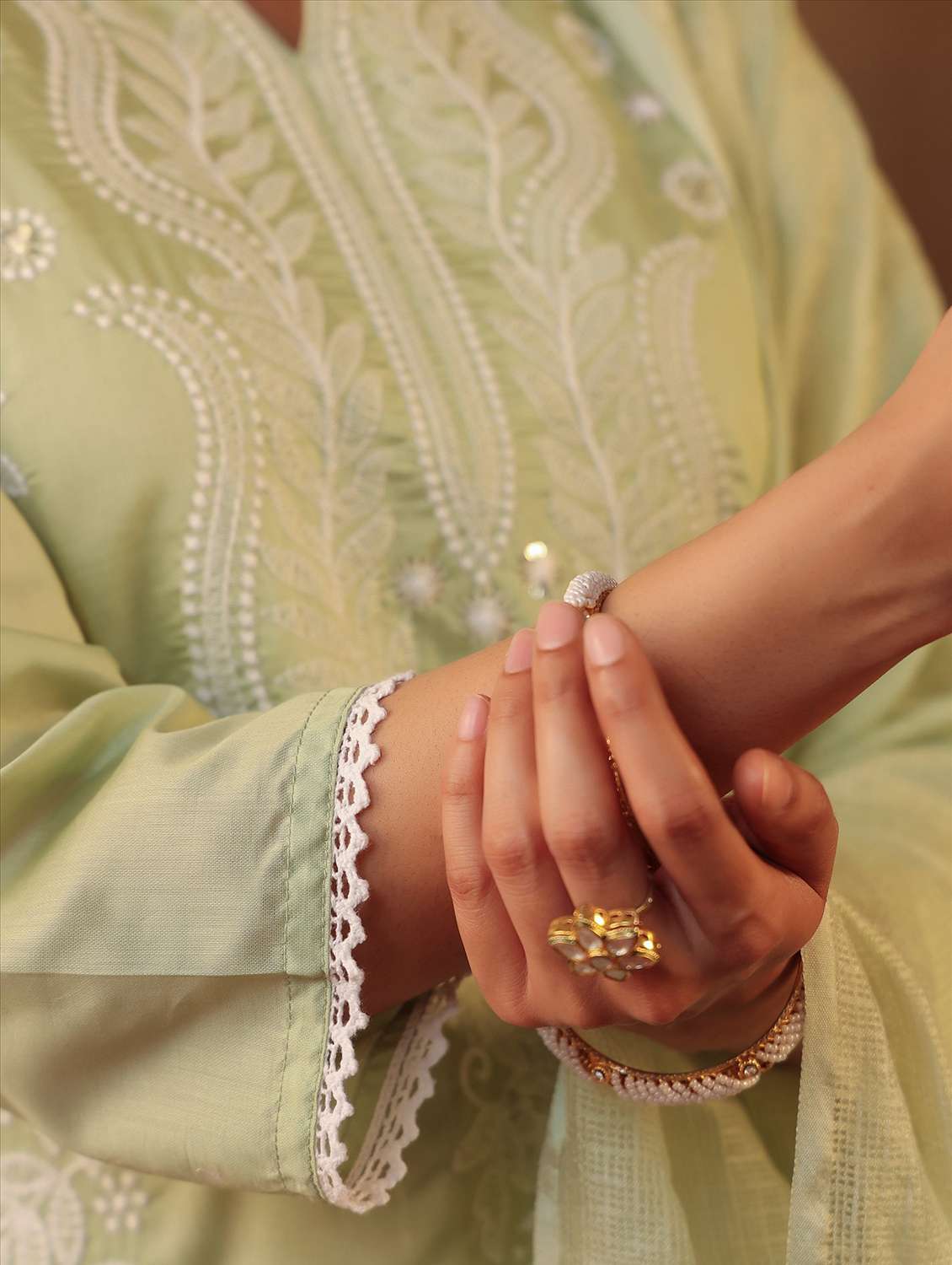 women three quarter sleeve kurta pant with dupatta set - 22062043 -  Standard Image - 6